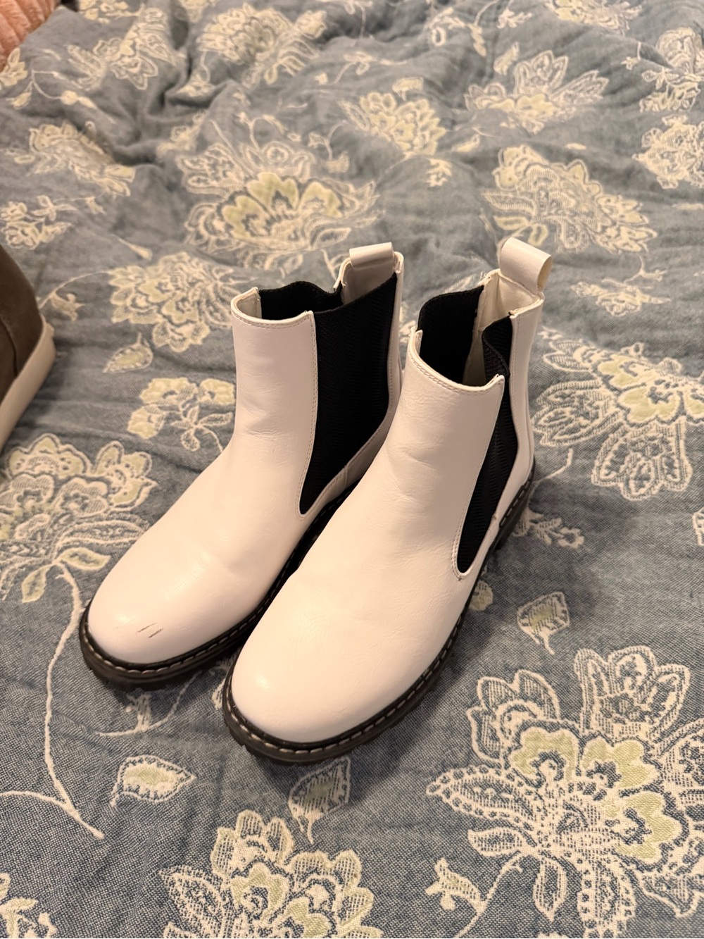 White Chelsea Ankle Boots with Black Elastic Panels